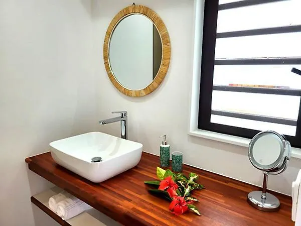 Fare Manta Bed & Breakfast Afareaitu Fransız Polonezyası